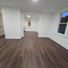 99 Eastern Ave in Somerville, NJ - Building Photo - Building Photo