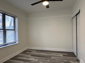 7227 N Wolcott Ave, Unit 1 in Chicago, IL - Building Photo - Building Photo