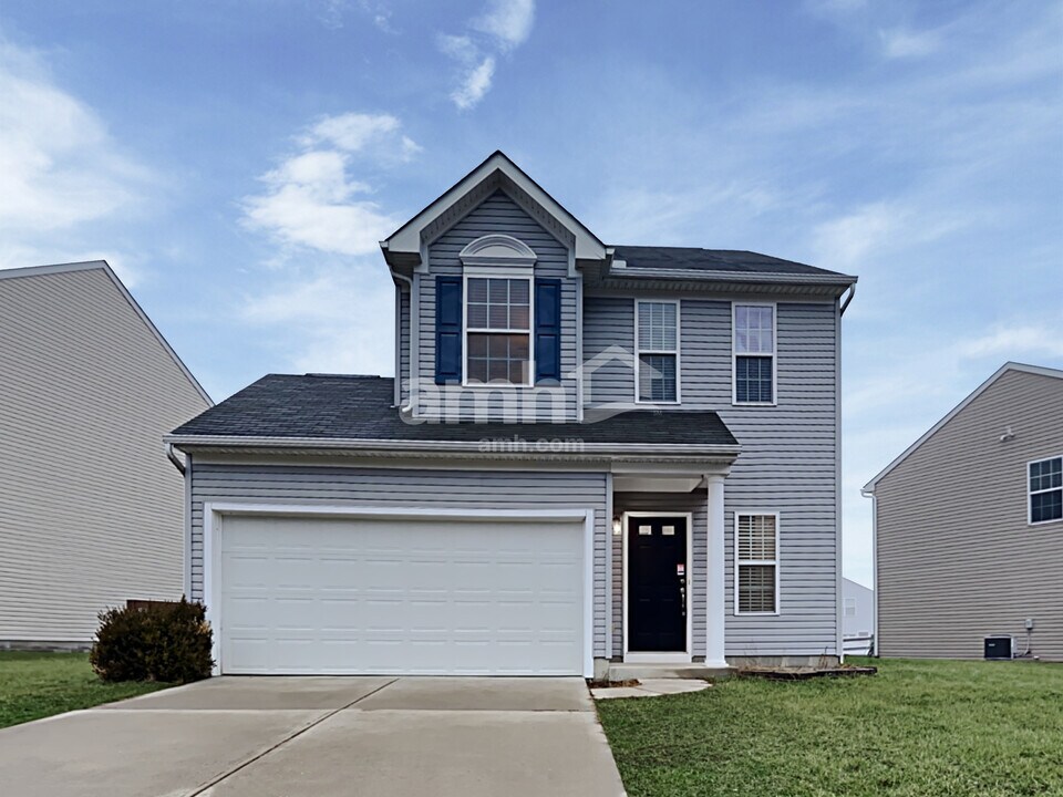 5929 Marsh Cir in Loveland, OH - Building Photo