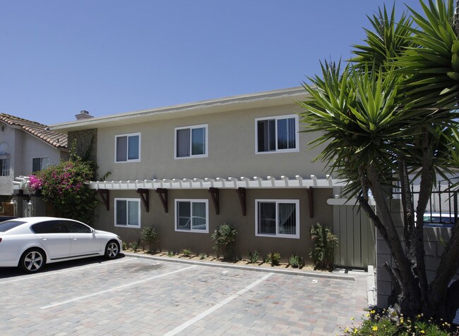 4674 Utah St in San Diego, CA - Building Photo - Building Photo