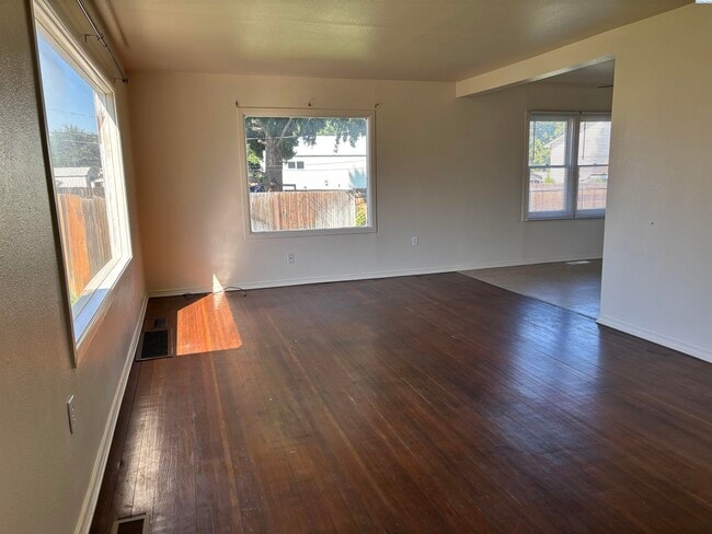 property at 314 Craighill Ave
