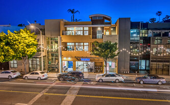 2216 Main St, Unit 202 in Santa Monica, CA - Building Photo
