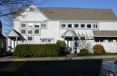 Hillside Homes in Bellingham, WA - Foto de edificio