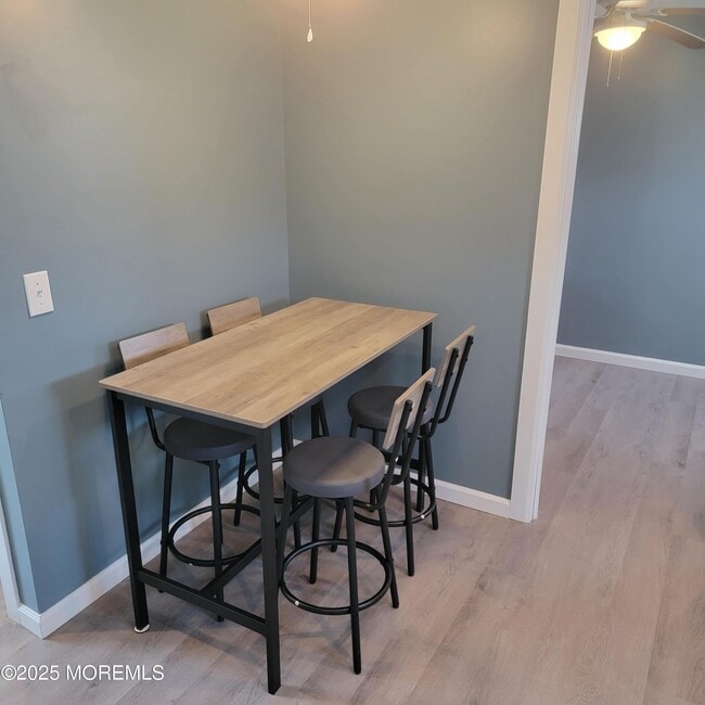 202 1/2 16th Ave in Belmar, NJ - Building Photo - Building Photo