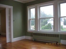 62 Webster St, Unit #2 in Lewiston, ME - Building Photo