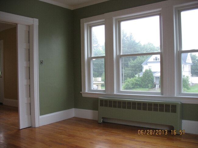 62 Webster St, Unit #2