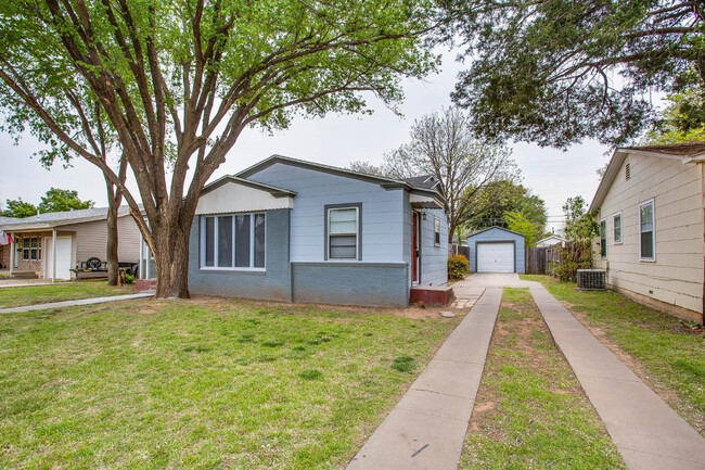 3409 29th St in Lubbock, TX - Building Photo - Building Photo