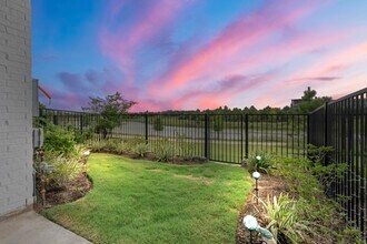19911 Curved Steel Dr in Cypress, TX - Building Photo - Building Photo