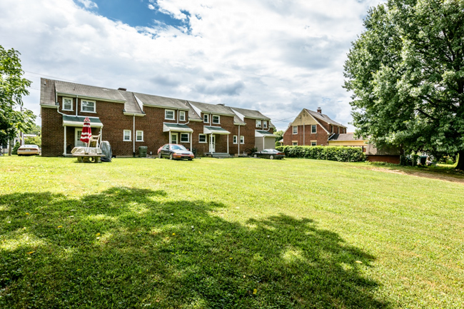 409 Florence Ave in Waynesboro, VA - Building Photo - Building Photo