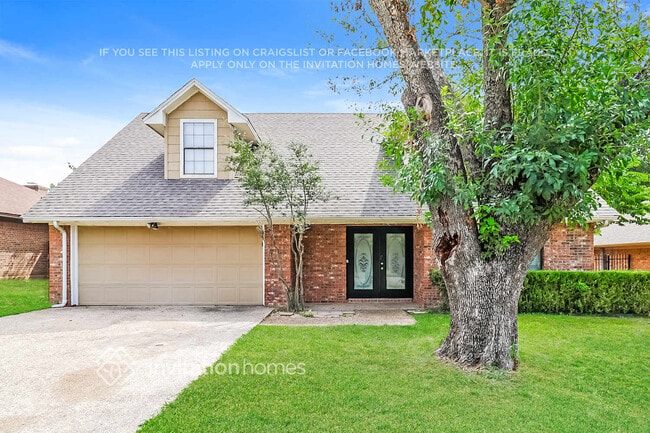 property at 3801 Devonaire Dr