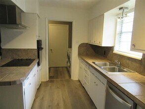 705 Scottsdale Dr in Richardson, TX - Building Photo - Building Photo