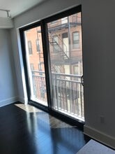 1011 M St NW in Washington, DC - Foto de edificio - Building Photo