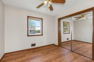 4421 Sterling Ave in Kansas City, MO - Building Photo - Building Photo