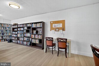 5500 Friendship Blvd in Chevy Chase, MD - Building Photo - Building Photo