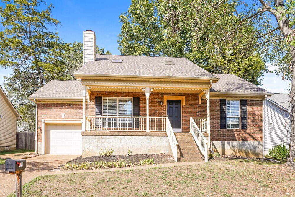 128 Buckingham Ct in Goodlettsville, TN - Building Photo