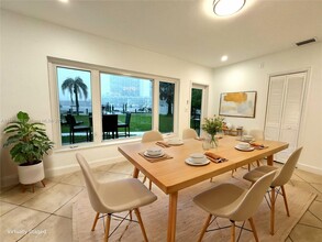 299 Atlantic Isle in Sunny Isles Beach, FL - Building Photo - Building Photo