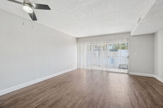 The Modern Apartments in San Diego, CA - Building Photo - Building Photo