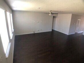 113 Flexus Ln in Liberty Hill, TX - Building Photo - Building Photo