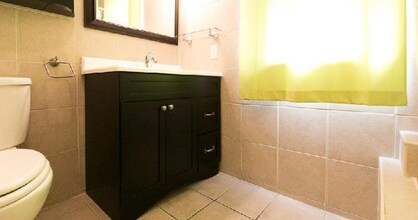 7 Greenmount St, Unit 2 in Boston, MA - Building Photo - Building Photo