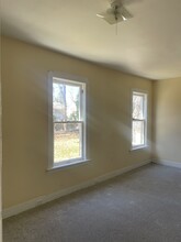 301 Riverside Ave, Unit 1stfloorback in Scotia, NY - Foto de edificio - Building Photo
