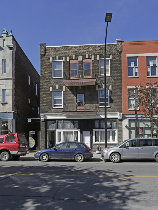 3121-3127 Sainte-Catherine Rue E in Montréal, QC - Building Photo