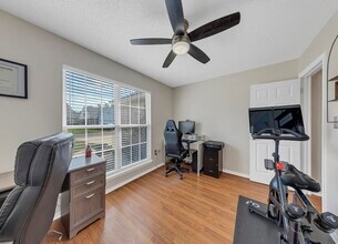 4501 Parkwood Ln W in Niceville, FL - Building Photo - Building Photo