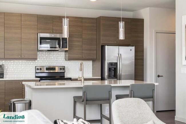 10 Executive Park E in Atlanta, GA - Building Photo - Building Photo