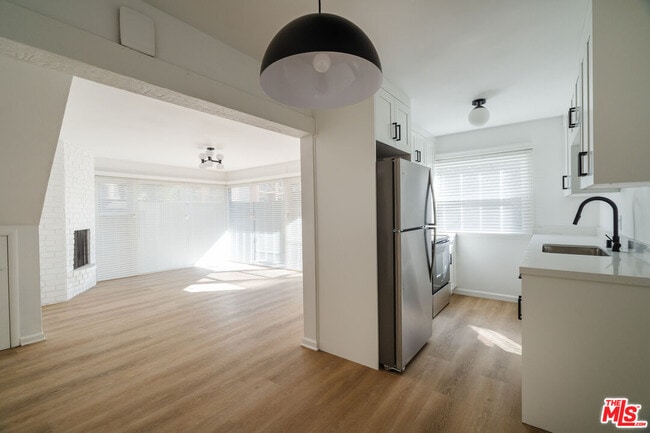 1147 Horn Ave in West Hollywood, CA - Building Photo - Building Photo
