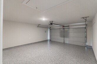 9826 N Goshawk Trl in Conroe, TX - Building Photo - Building Photo