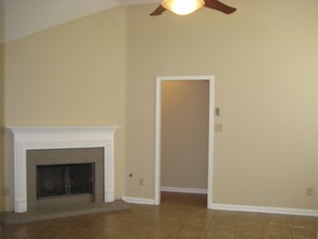1383 River Ridge Dr in Collierville, TN - Building Photo - Building Photo