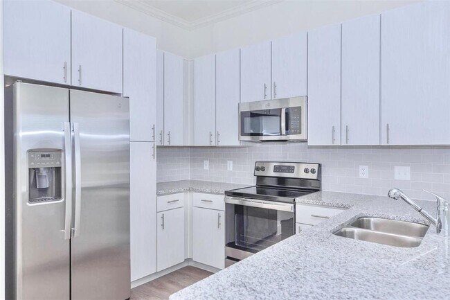 property at 2920 El Dorado Blvd