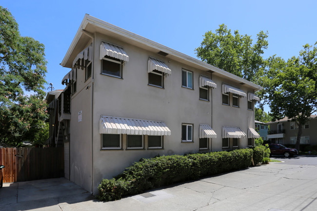 1614 24th St in Sacramento, CA - Building Photo - Building Photo