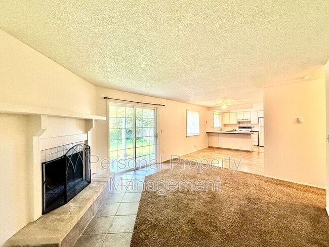 13715 SE 20th Cir in Vancouver, WA - Building Photo - Building Photo