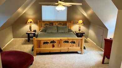 3565 Needle Peak Rd in South Lake Tahoe, CA - Building Photo - Building Photo