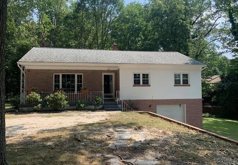 149 Broaddus Dr in Hopewell, VA - Building Photo