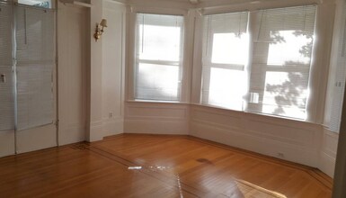 627 Rose Ave, Unit #2 in Pleasanton, CA - Building Photo - Building Photo