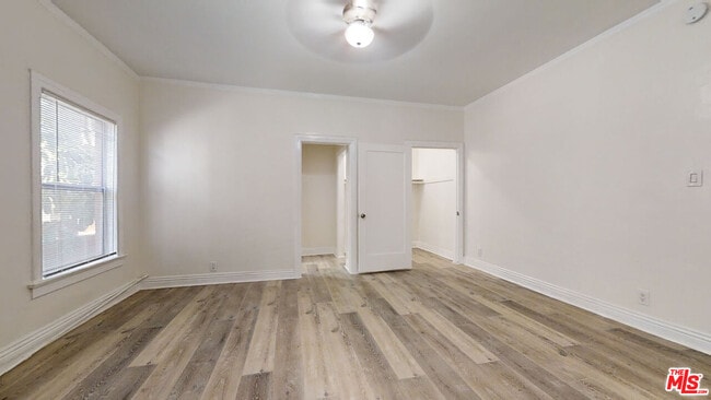 1117 S Westlake Ave in Los Angeles, CA - Building Photo - Building Photo