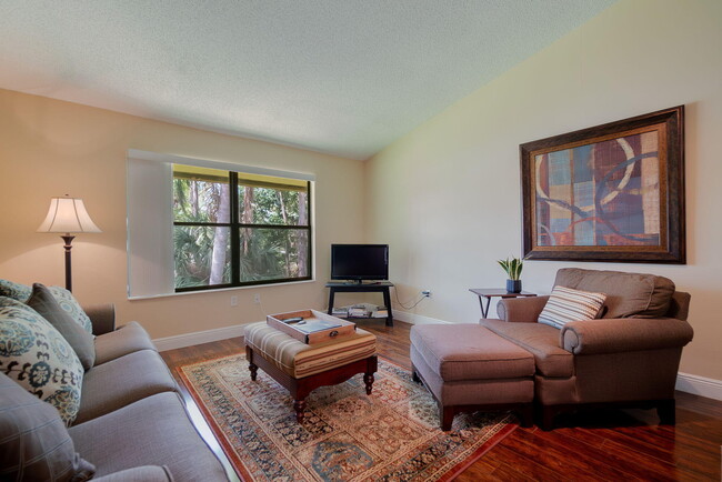 13095 Belhaven Ct in Wellington, FL - Building Photo - Building Photo