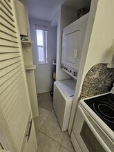 8020 S Colony Cir, Unit 103 in Tamarac, FL - Building Photo - Building Photo