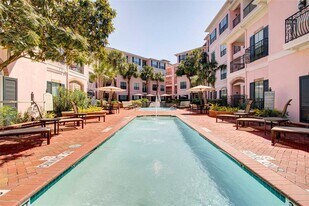 3121 Buffalo Speedway in Houston, TX - Building Photo
