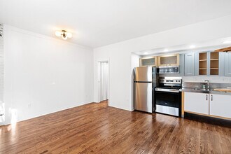 116 Turner St in Philadelphia, PA - Building Photo - Building Photo