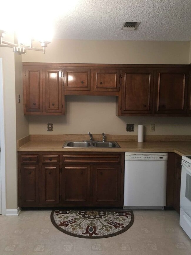 5768 Stone Brook Dr in Brentwood, TN - Building Photo - Building Photo