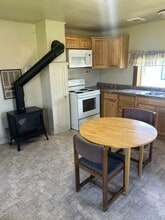 19 Duck Ln in Alder, MT - Building Photo - Building Photo