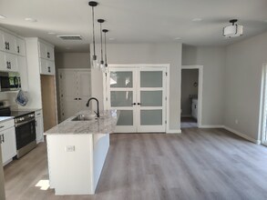 17 Grantham Dr in Bella Vista, AR - Building Photo - Building Photo