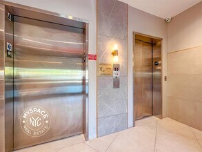 280 Meeker Ave-Unit -608 in Brooklyn, NY - Foto de edificio - Building Photo