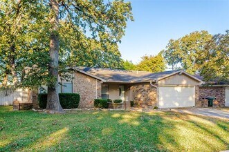 5602 Kingstree Ct in Arlington, TX - Building Photo - Building Photo