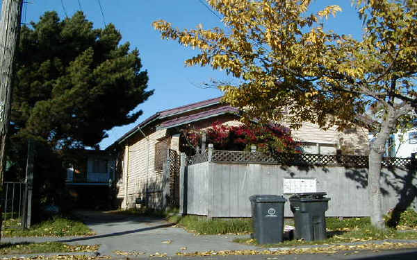 1531 Fairview St in Berkeley, CA - Building Photo - Building Photo