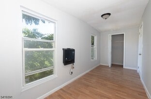 297 W Broadway in Paterson, NJ - Building Photo