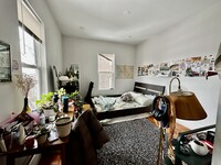 53 Beech Glen St, Unit 1 in Boston, MA - Foto de edificio - Building Photo