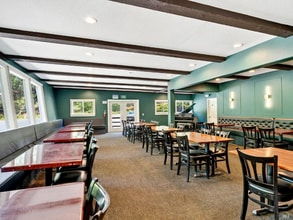 16451 Golf Rd in Cobb, CA - Foto de edificio - Building Photo